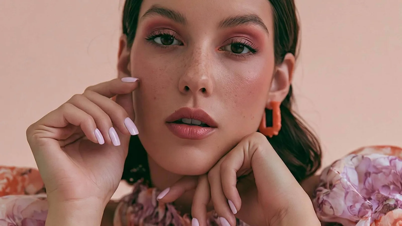 La manicura en casa gana terreno en España gracias al auge de las uñas press-on